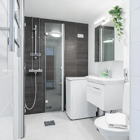 Newly Renovated 1Br Home That Hosts Up To 8 Guests - Hosted By 2Ndhomes Tampere Extérieur photo
