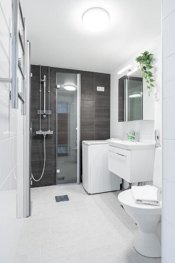 Newly Renovated 1br That Hosts Up To 8 Guests - Hosted By 2ndhomes * Tampere